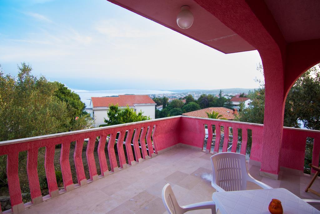 Apartmani Zuzic Krk Town Oda fotoğraf