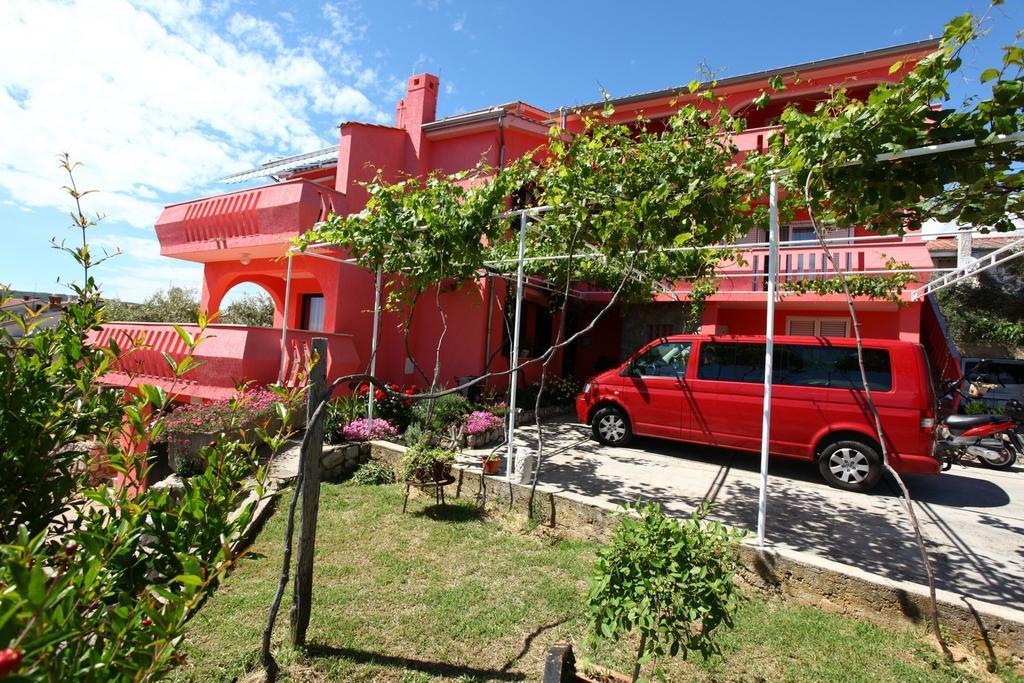 Apartmani Zuzic Krk Town Dış mekan fotoğraf